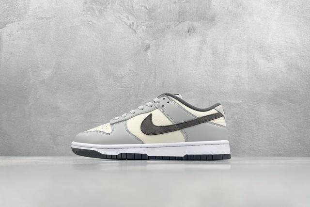 史诗级性价比 Nike Sb Dunk Low 白灰 纯原大厂出品 极力推荐 顶级版本 原装头层材料 独家版型蒸馏加工 带来的是更好的视觉和脚感体验 大厂纯原品