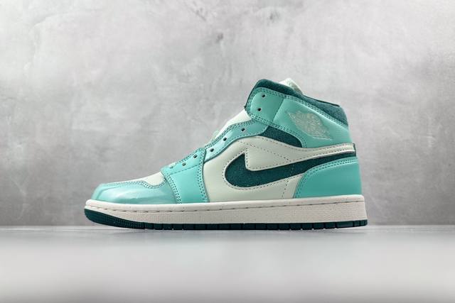 Dt 顶级原版 Jordan Air Jordan 1 Mid Bleached Turquoise Me冰蓝 货号 Dz3745-300 尺码 35.5 36