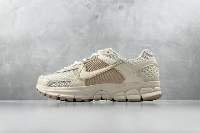 St免修版 Nike Air Zoom Vomero 5米色 货号 Fq6868-111 尺码 36 36.5 37.5 38 38.5 39 40 40.5