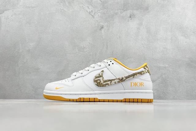 福利特价 Nike Dunk Low 迪奥联名 纯原大厂出品 极力推荐 原装头层材料 独家版型蒸餾加工 帶來的是更好的视觉和脚感体验 大厂纯原品质出货 清洁度