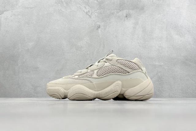 福利特价 Adidas Yeezy Desert Rat 椰子500老爹鞋 原档案数据还原 100%原材 承袭yeezy500最新设计理念 鞋面采用皮革 麂皮和