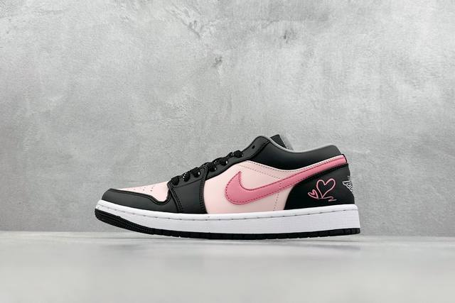 K版 Air Jordan 1 Low 黑粉爱心 Aj1乔1低帮休闲板鞋 同步官方配色 市场唯一独家头层皮打造 原鞋原档案开发 原厂皮料 原档冲孔鞋头 正确满胶