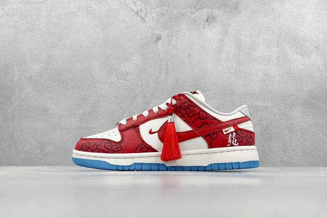 S4版 Nk Dunk Low 龙年限定 莓刻 云起祥龙 白红 休闲运动滑板鞋 原装头层材料 用料绝不含糊 独家版型蒸餾加工帶來的是更好的视觉和脚感体验 清洁度