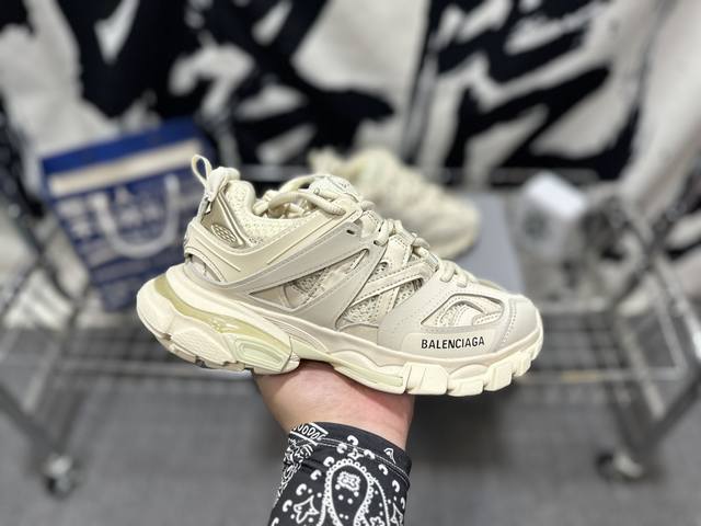 D版 Balenciaga Sneaker Tess S.Gomma 巴黎3.0 三代户外网面概念鞋 米白色 #原装大盒 从里到外 一切百分百还原官方配置 顶级