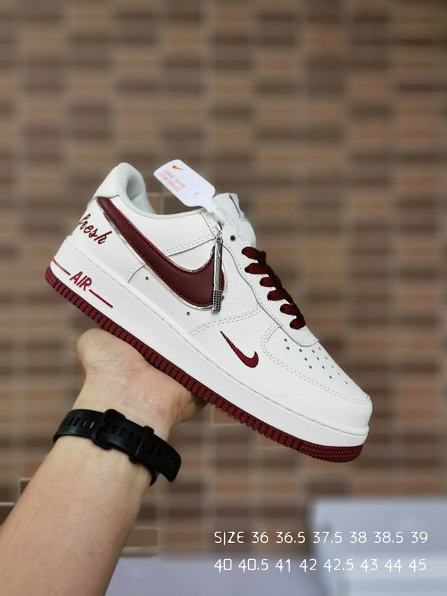 小红书爆款 Nike Air Force 1 Low '07 “Kee Fresh” 低帮空军一号休闲板鞋 “米酒红小勾” Bm2023-102 尺码：36 3