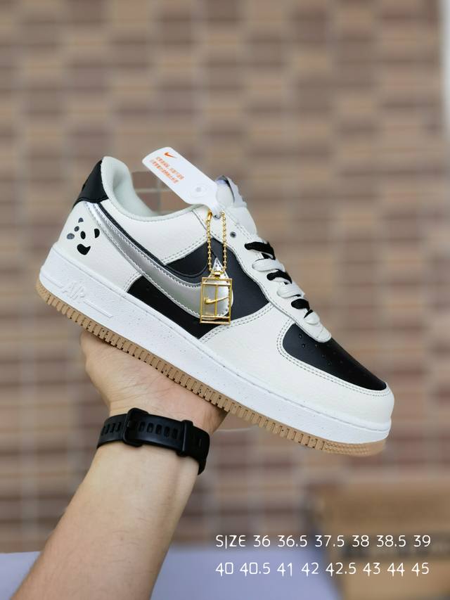 头层 耐克 Nike Air Force 1 空军一号运动鞋 设计灵感源自摔跤运动，助你发挥天赋，震撼全场。华丽设计搭配优质皮革，契合不同造型，增添夺目风采，打