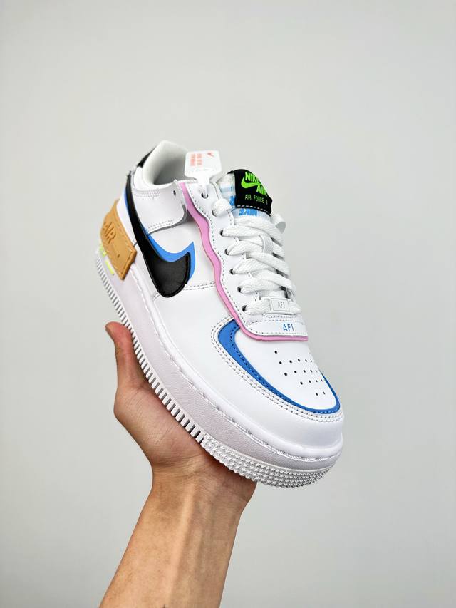 Air Force 1 Shadow 轻量增高低帮百搭板鞋 拼接马卡龙 全新少女系解构主义设计 双层轻量eva发泡中底+防滑rb橡胶外圈底鞋底 货号：Fj073