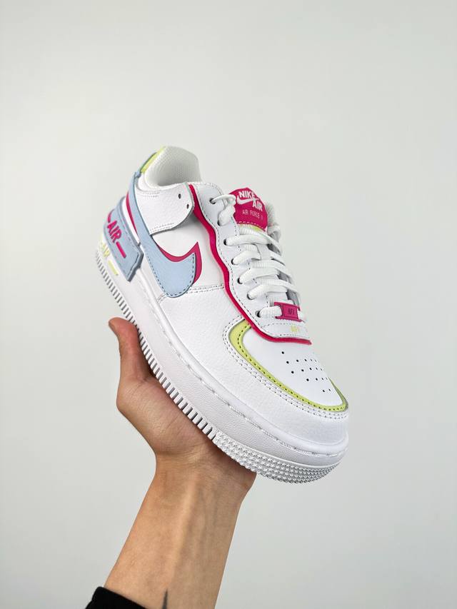 Air Force 1 Shadow 轻量增高低帮百搭板鞋 拼接马卡龙 全新少女系解构主义设计 双层轻量eva发泡中底+防滑rb橡胶外圈底鞋底 货号：Fq888