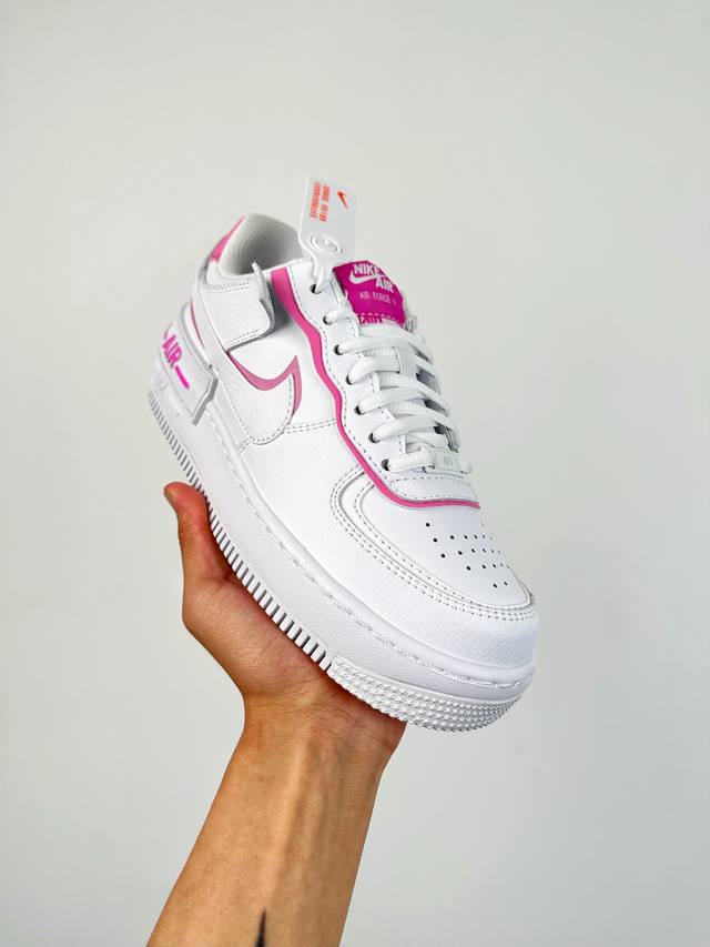 Air Force 1 Shadow 轻量增高低帮百搭板鞋 拼接马卡龙 全新少女系解构主义设计 双层轻量eva发泡中底+防滑rb橡胶外圈底鞋底 货号：Ci091