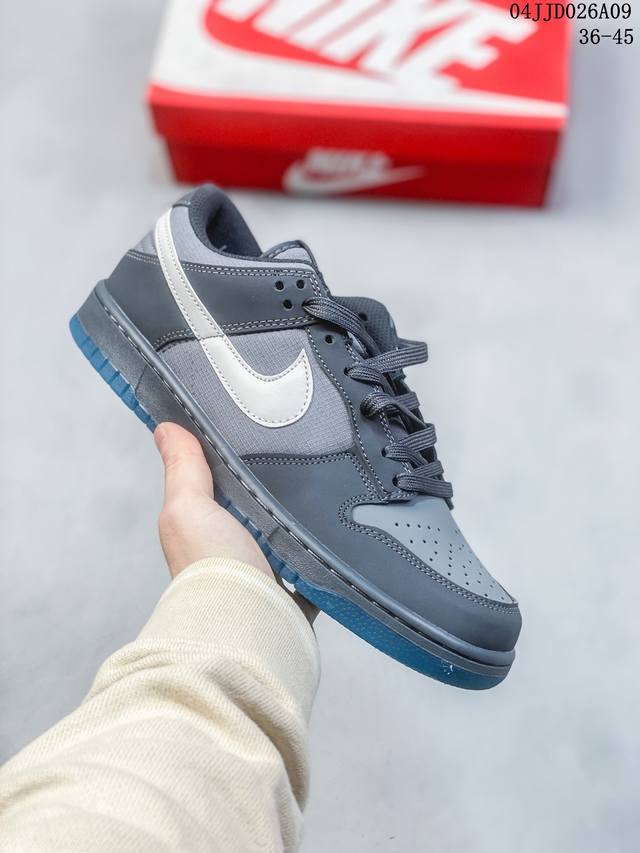 公司级带半码 耐克nike Sb Dunk Low 扣篮系列复古低帮休闲运动滑板板鞋。采用脚感柔软舒适zoomair气垫，有效吸收滑板等极限运动在落地时带来的冲