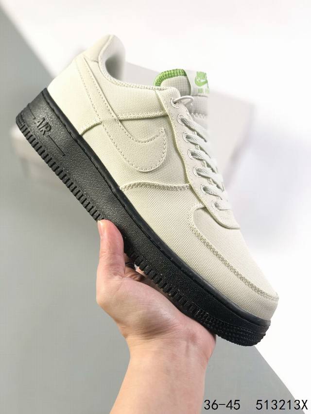 公司级真标带半码！ 耐克nike Air Force 1 Low 空军一号 低帮百搭休闲运动板鞋 柔软、弹性十足的缓震性能和出色的中底设计，横跨复古与现代的外型