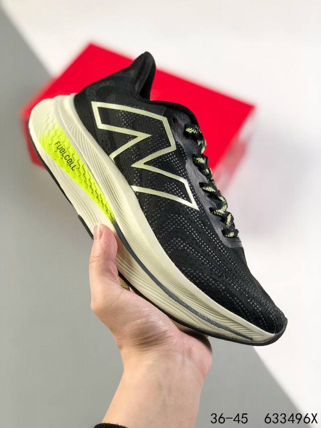 公司级真标带半码！ 新百伦 [New Balance] Fresh Form 运动鞋 厚底增高跑鞋，这款跑鞋不仅有着以大数据为基础的fresh Foam虎蜂大底