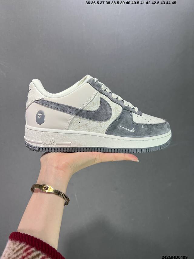 公司级nike Air Force 1 ‘07 Low “Bape联名 米白蓝猪八”空军一号 中帮 运动鞋 休闲鞋 折边针车 工艺难度大 原楦头原纸板 原装鞋盒