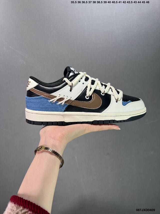 耐克 Nike Dunk Low 运动鞋复古解构绑带板鞋 作为 80 年代经典篮球鞋款，起初专为硬木球场打造，后来成为席卷街头的时尚标杆，现以经典细节和复古篮球