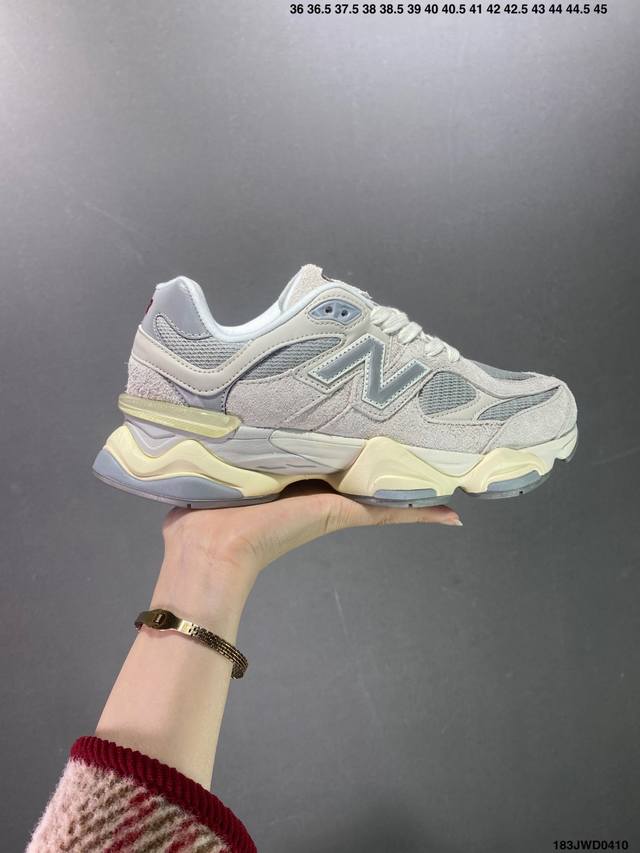 公司级joe Freshgoods X New Balance Nb9060 联名款 复古休闲运动慢跑鞋 鞋款灵感源自设计师本人对夏日的怀日回忆。鞋面大身由空间