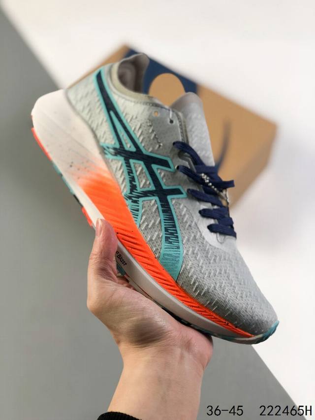 真标带半码！ Asics Magic Speed 亚瑟士magic Speed系列碳板竞速跑步鞋鞋款采用亚瑟士ff Blast Cushioning中底设计，为