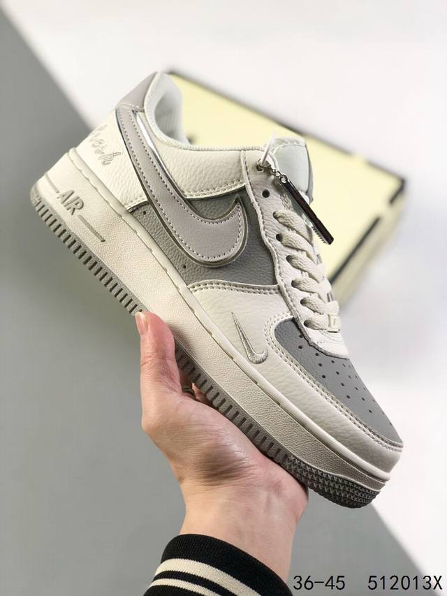 真标带半码！ 耐克nike Air Force 1 Low 空军一号 低帮百搭休闲运动板鞋 柔软、弹性十足的缓震性能和出色的中底设计，横跨复古与现代的外型结合，