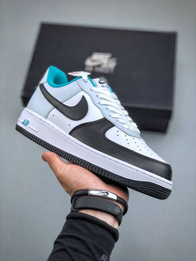 Nike Air Force 1 Low 原厂冲刀皮料切割干净 无任何毛边 清洁度细节完美 做工细节全方位比对原鞋。货号：Aa5360 008原楦原纸板 打造纯