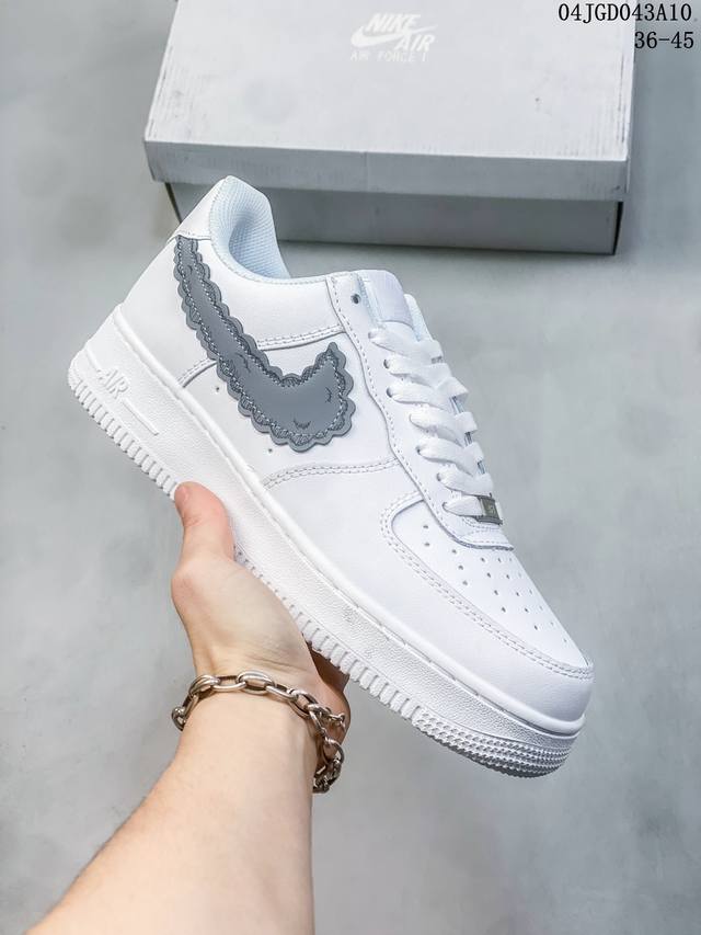 公司级带半码 耐克nike Air Force 1 Low 空军一号低帮休闲板鞋 打造纯正空军版型#专注外贸渠道 全掌内置蜂窝气垫 #原盒配件 原厂中底钢印、拉