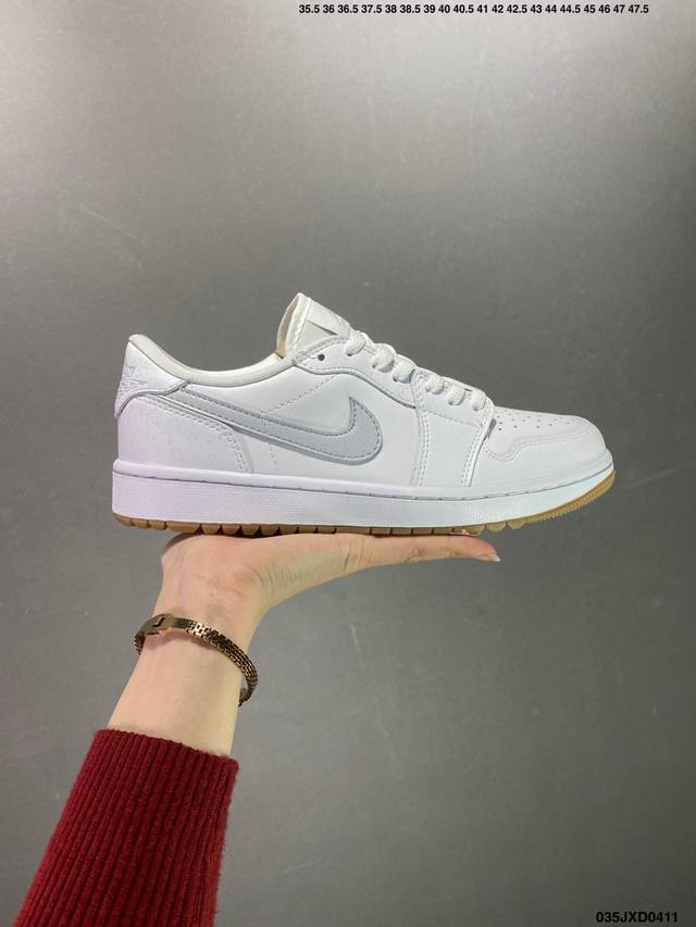 公司级air Jordan 1 Low 当前市场最优版本 陆续上架 全鞋采用原装头层皮，用料扎实 精雕细琢 鞋型极致还原 飞翼3D打印改良 深度立体 四线中底拉