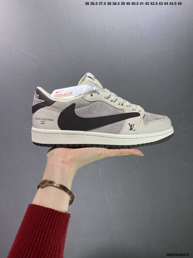 公司级lv X Air Jordan 1 Low 卡布奇诺 此款主张打破传统的工业化流水线设计限制，以made By Ideas的超级创意为理念，集结众多潮流设