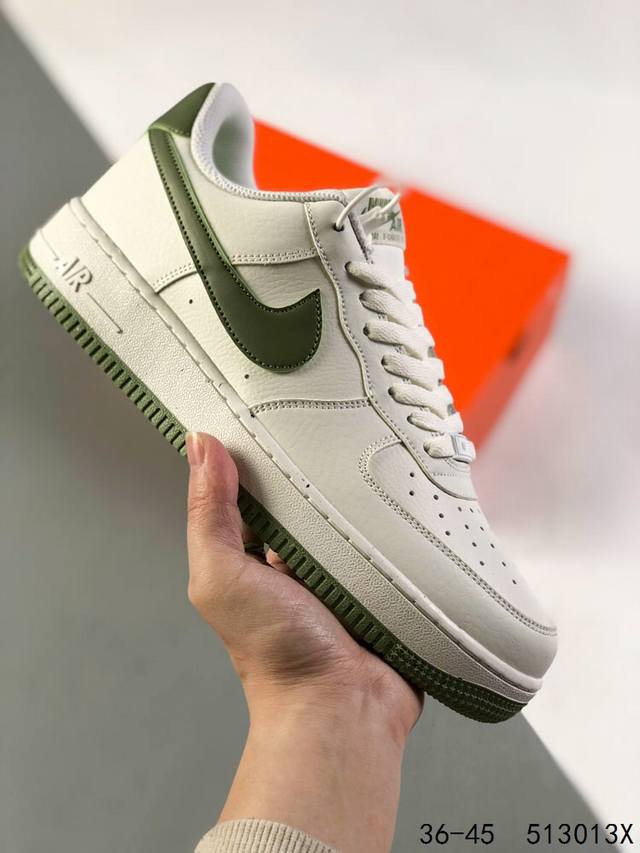 公司级真标带半码！ 耐克nike Air Force 1 Low 空军一号 低帮百搭休闲运动板鞋 柔软、弹性十足的缓震性能和出色的中底设计，横跨复古与现代的外型