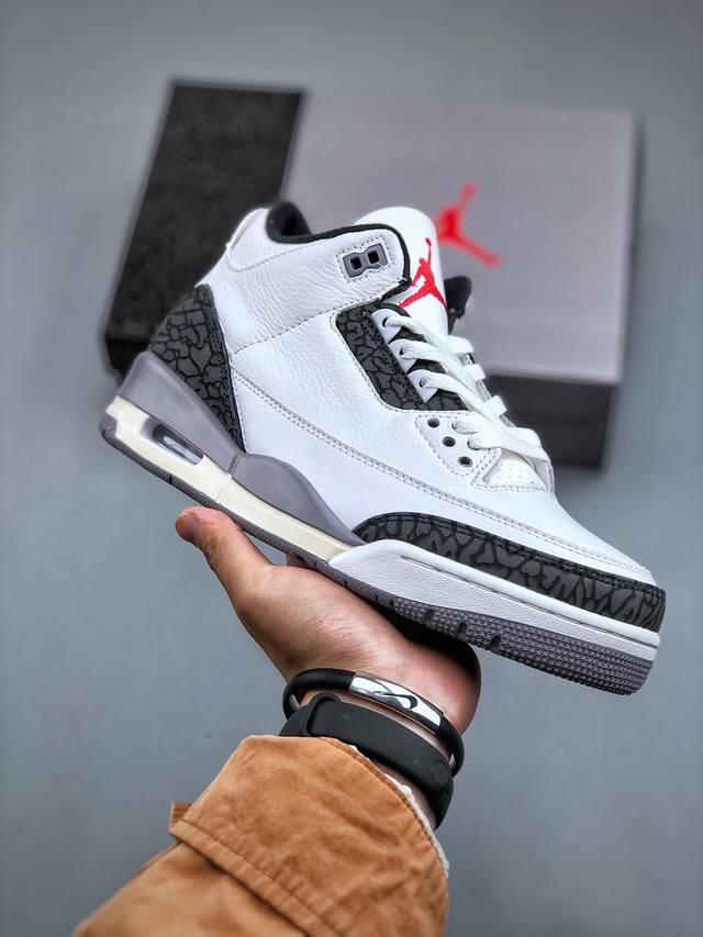 Air Jordan 3 Retro Cement Grey Aj3 乔3水泥灰 Ct8532-106 #整体以白色荔枝皮和打孔皮革，衬托深灰色爆裂纹。加之鞋舌