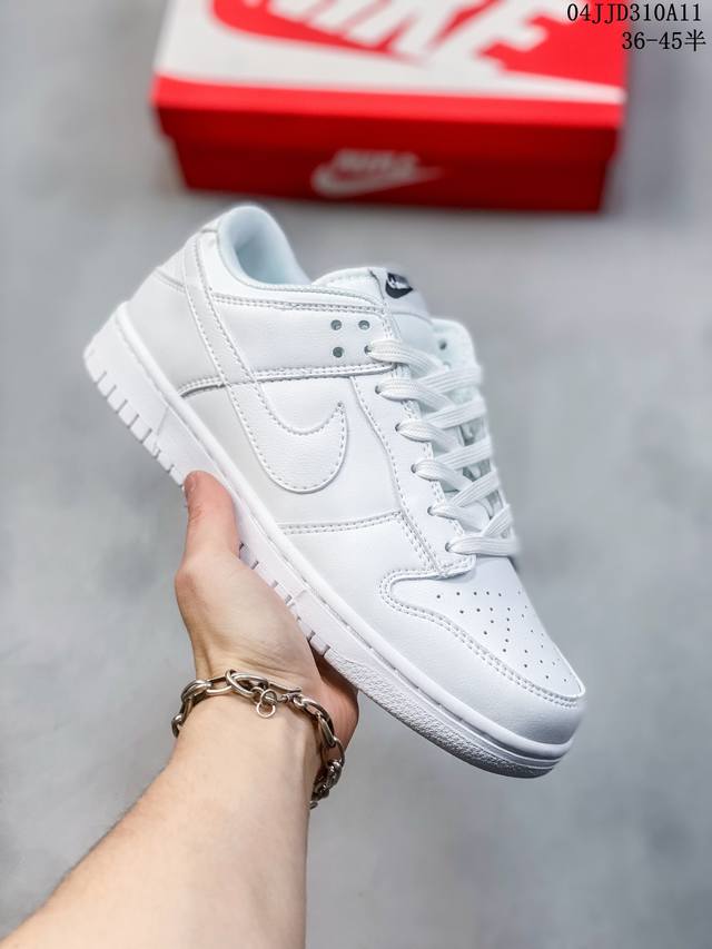 公司级带半码 耐克nike Sb Dunk Low 扣篮系列复古低帮休闲运动滑板板鞋。采用脚感柔软舒适zoomair气垫，有效吸收滑板等极限运动在落地时带来的冲