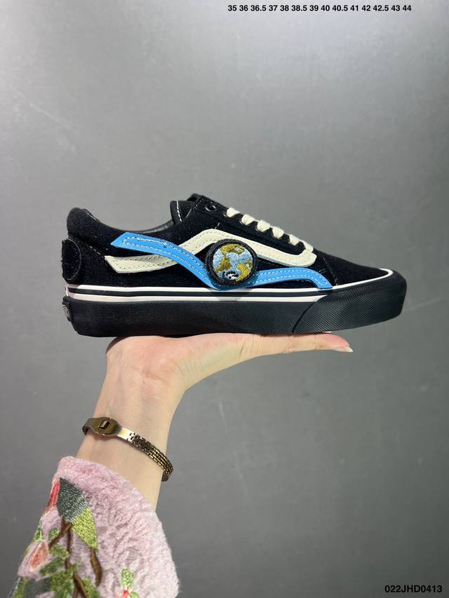 Vans Classics Knu Skool 苏格兰格纹拼接 厚鞋舌面包鞋 Vans联名超火的土豆鞋，复古经典，鞋头放大、包边上移加厚、鞋舌加厚。Vans C