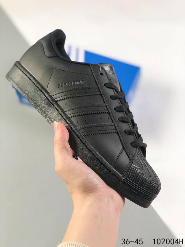 真标带半码！ 阿迪达斯 Adidas Superstar 三叶草 贝壳头系列经典休闲运动板鞋。 Id:102004H