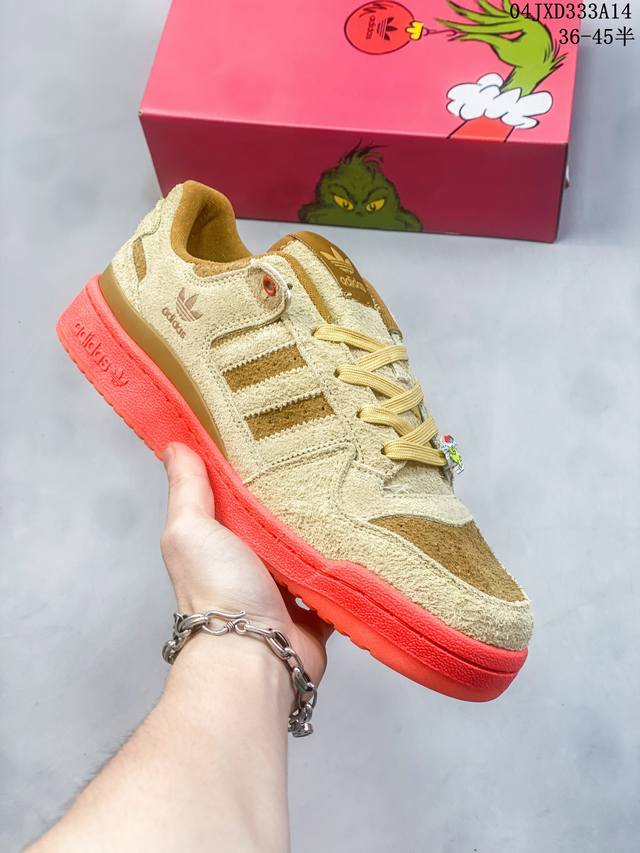 真标带半码！ 阿迪达斯adidas Forum 84 Low 低帮百搭潮流休闲运动板鞋。以复古篮球鞋的外形为基础，采用皮革拼接，简约百搭，更加贴合舒适。中底内侧