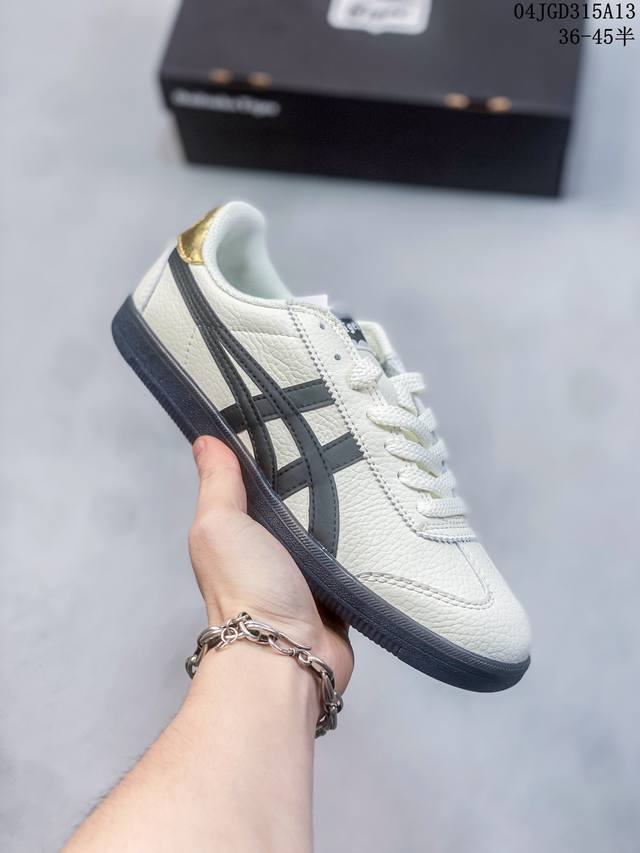 亚瑟士 Onitsuka Tiger Tokuten 布面 复古低帮休闲跑鞋 实拍首发 Tokuten的灵感来源于80年代的室内用鞋 T-Toe前足补强设计 室