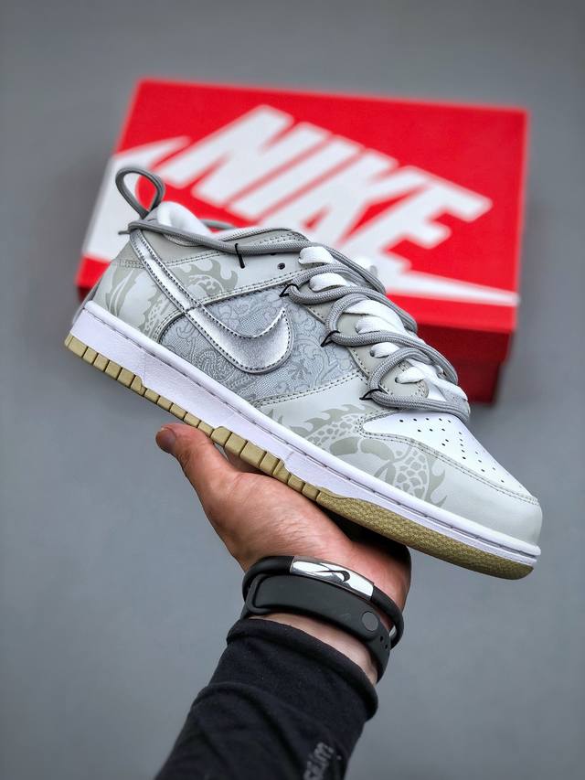 Nike Sb Dunk Low 龙年限定 吟珑 新年 丝绸 银灰纯原大厂出品 极力推荐原装头层材料 独家版型蒸餾加工帶來的是更好的视觉和脚感体验大厂纯原品质出