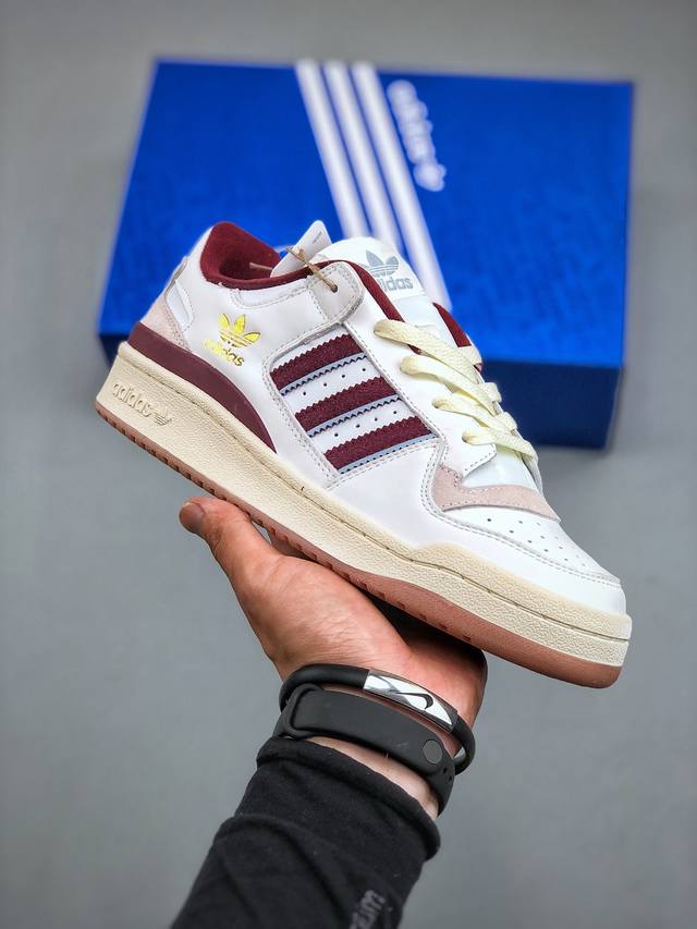 海外渠道版 原盒原标 Adidas Forum Low Cl 三叶草低邦经典魔术贴复古板鞋 男女潮流头层皮休闲鞋原楦原数据开发 采用牛培皮革材质全头层皮鞋面 原