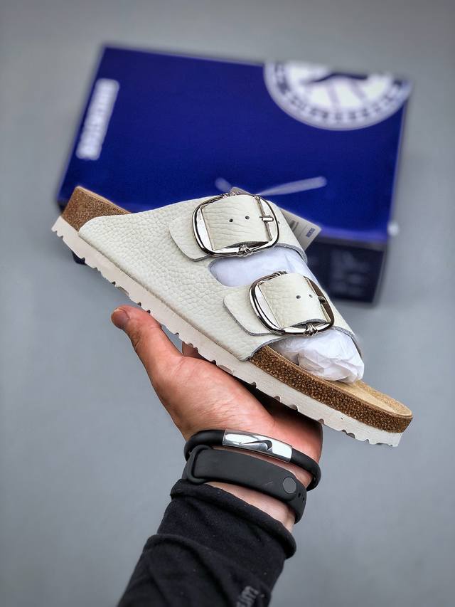 代购专供版 德国百年知名鞋履品牌 博肯 Birkenstock 克罗心系列 双扣 低帮半拖 鞋面采用质地柔软牛皮绒面革植入羊羔毛鞋垫和里衬材质 中底搭载缓震软木