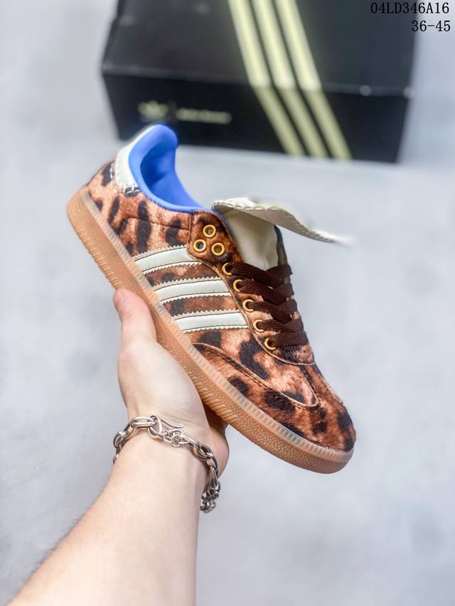 简介：真标阿迪达斯三叶草adidas Originals Samba Vegan Og桑巴舞系列 绅士德训足球风百搭低帮休闲运动板鞋 货号: Id6024 米棕