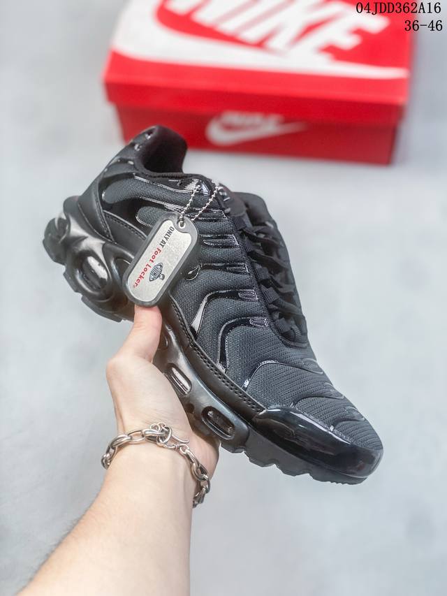 耐克 Tn Nike Air Max Plus Tn Ultra Se 全掌气垫 夏季透气网面拼接 男士缓震跑鞋 货号：Dmz03620 04Jdd362A16