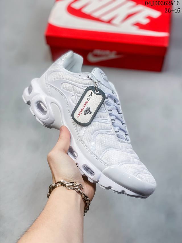 耐克 Tn Nike Air Max Plus Tn Ultra Se 全掌气垫 夏季透气网面拼接 男士缓震跑鞋 货号：Dmz03620 04Jdd362A16