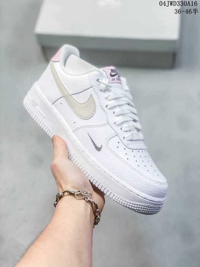 公司级带半码 耐克nike Air Force 1 Low 空军一号低帮休闲板鞋 打造纯正空军版型#专注外贸渠道 全掌内置蜂窝气垫 #原盒配件 原厂中底钢印、拉