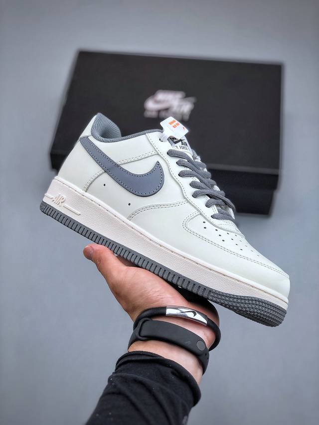 Nike Air Force 1 Low 07 白深空灰原楦头原纸板 打造纯正低帮空军版型专注外贸渠道 全掌内置蜂窝气垫 原盒配件 原厂中底钢印、拉帮完美 官方