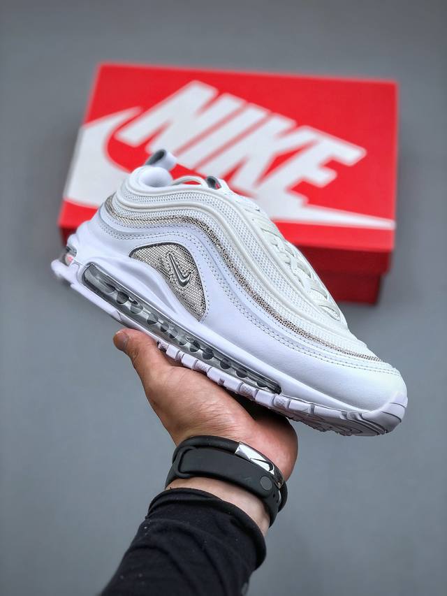 Nk Air Max 97 复古 白全新配色原装批次子弹拆解原鞋开发 打造全市场最强版本子弹 这里只对比原鞋原厂tpu反光材料 市场首家原模原气垫 拒绝套用公底