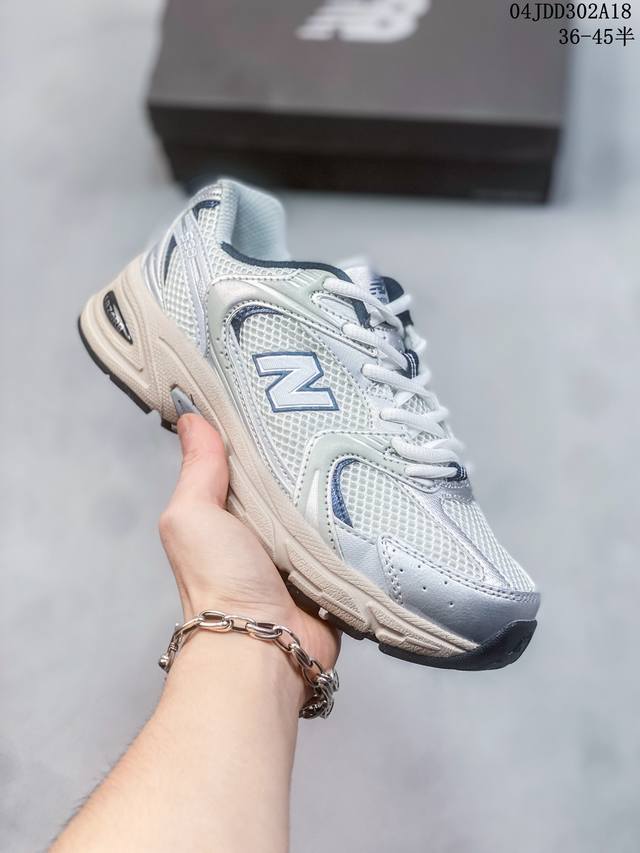 Nebwalance 530系列运动鞋续 Nb530后又一双颜值担当的复古运动鞋～ New Balance S博挚爱小众老爹鞋。 货号：Mr530Kob Siz