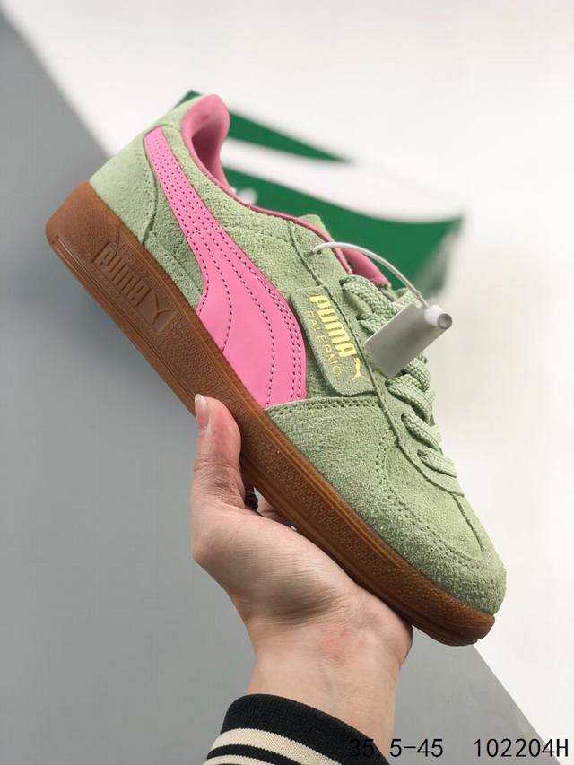 Puma彪马男女通用palermo Og 标贴运动板鞋 鞋款复刻，重温足球文化风潮！ 近日 Puma 将经典鞋款 Palermo 重新带回市场，让众多鞋迷和足球