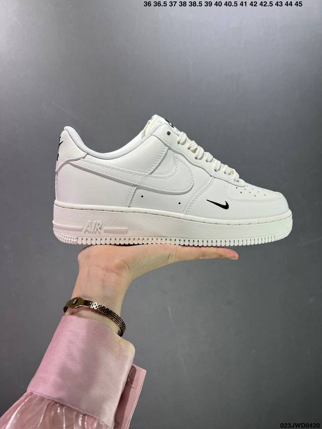 公司级 Nike Air Force 1 Low’07 黑白灰勾 原楦头原纸板 打造纯正空军版型 专注外贸渠道 全掌内置蜂窝气垫 #原盒配件 原厂中底钢印、拉帮