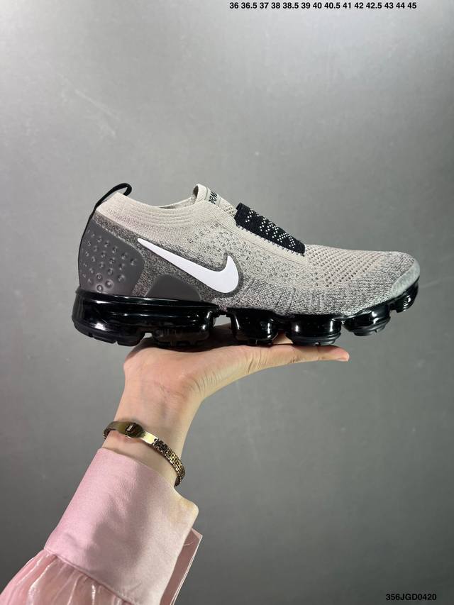 耐克nike Air Vapormax Flyknit 2018蒸大汽气垫 经黑典科技 永过不时 超鞋轻身 透编气织 缓气震垫底 专为练训跑步量身打造的鞋款 货