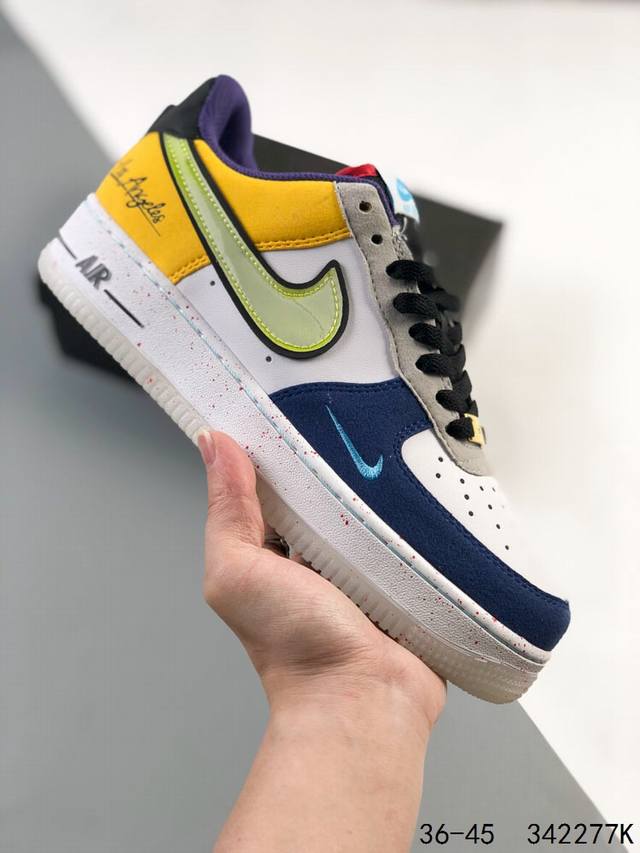 真标带半码！ 耐克nike Air Force 1 Low 空军一号 低帮百搭休闲运动板鞋 柔软、弹性十足的缓震性能和出色的中底设计，横跨复古与现代的外型结合，