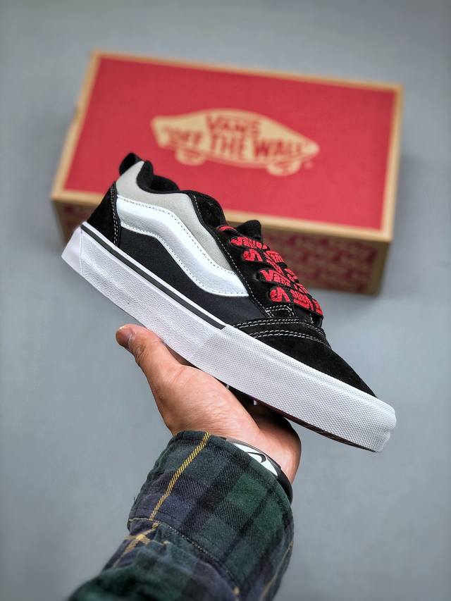 超火的vans面包鞋平替款来了~~ Vans Classics Knu Skool 2024 春季系列肥胖版大logo蓝白色经典面包鞋土豆鞋休闲帆布鞋 尺码：3