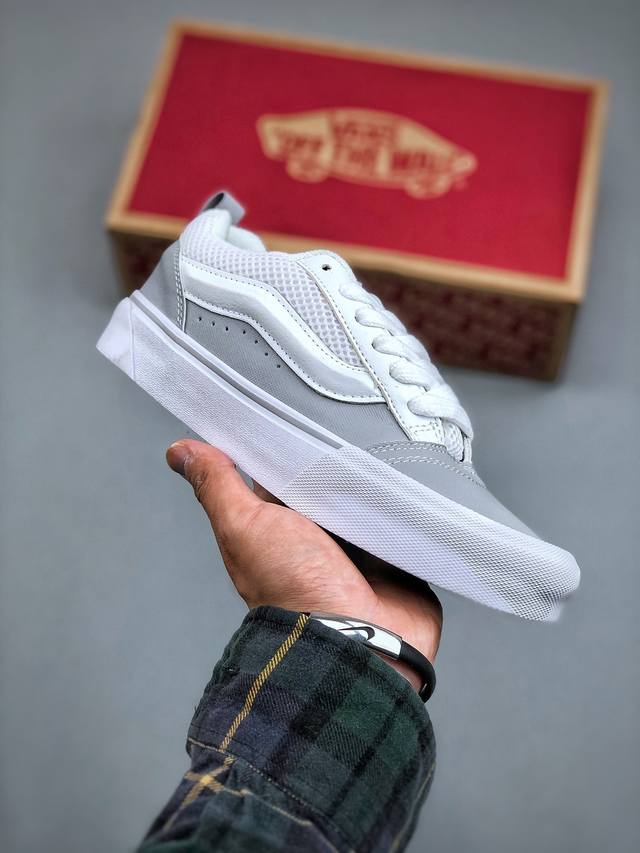 范斯官网 Vans Kun Skool 百搭休闲 轻松舒适 耐磨透气低帮板鞋 男女同款 灰白 货号vn0009Qcyf9 尺码：35-44 半