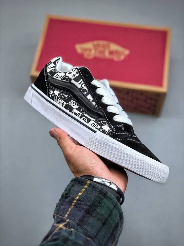 Vans Classics Knu Skool 范斯官方 涂鸦厚鞋舌面包鞋 Vans超火的土豆鞋，复古经典，鞋头放大、包边上移加厚、鞋舌加厚。Vans Clas