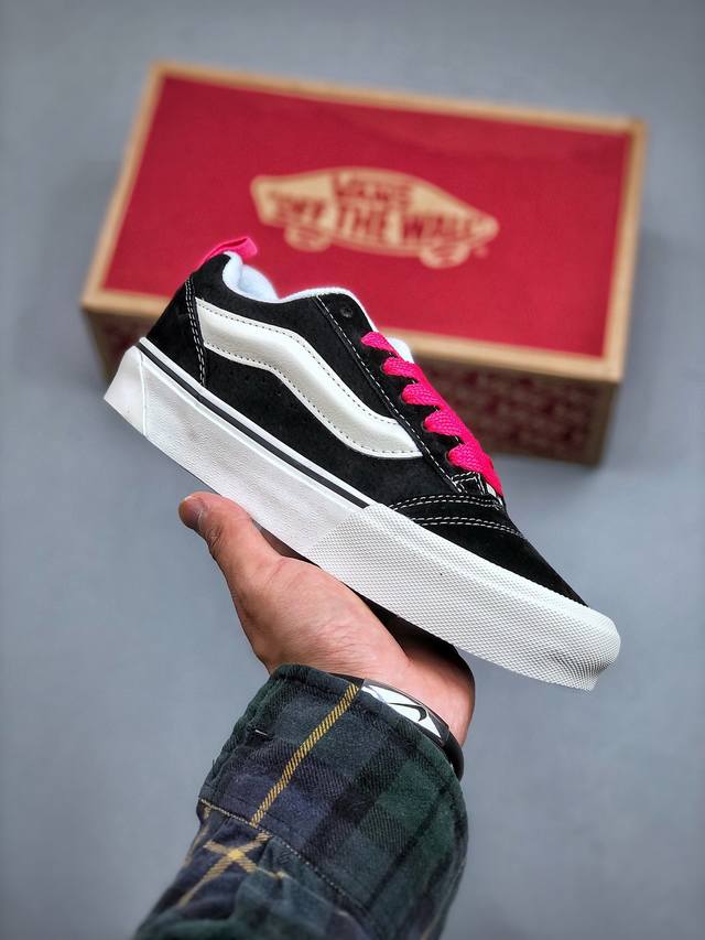 Vans Classics Knu Skool 范斯官方 涂鸦厚鞋舌面包鞋 Vans超火的土豆鞋，复古经典，鞋头放大、包边上移加厚、鞋舌加厚。Vans Clas